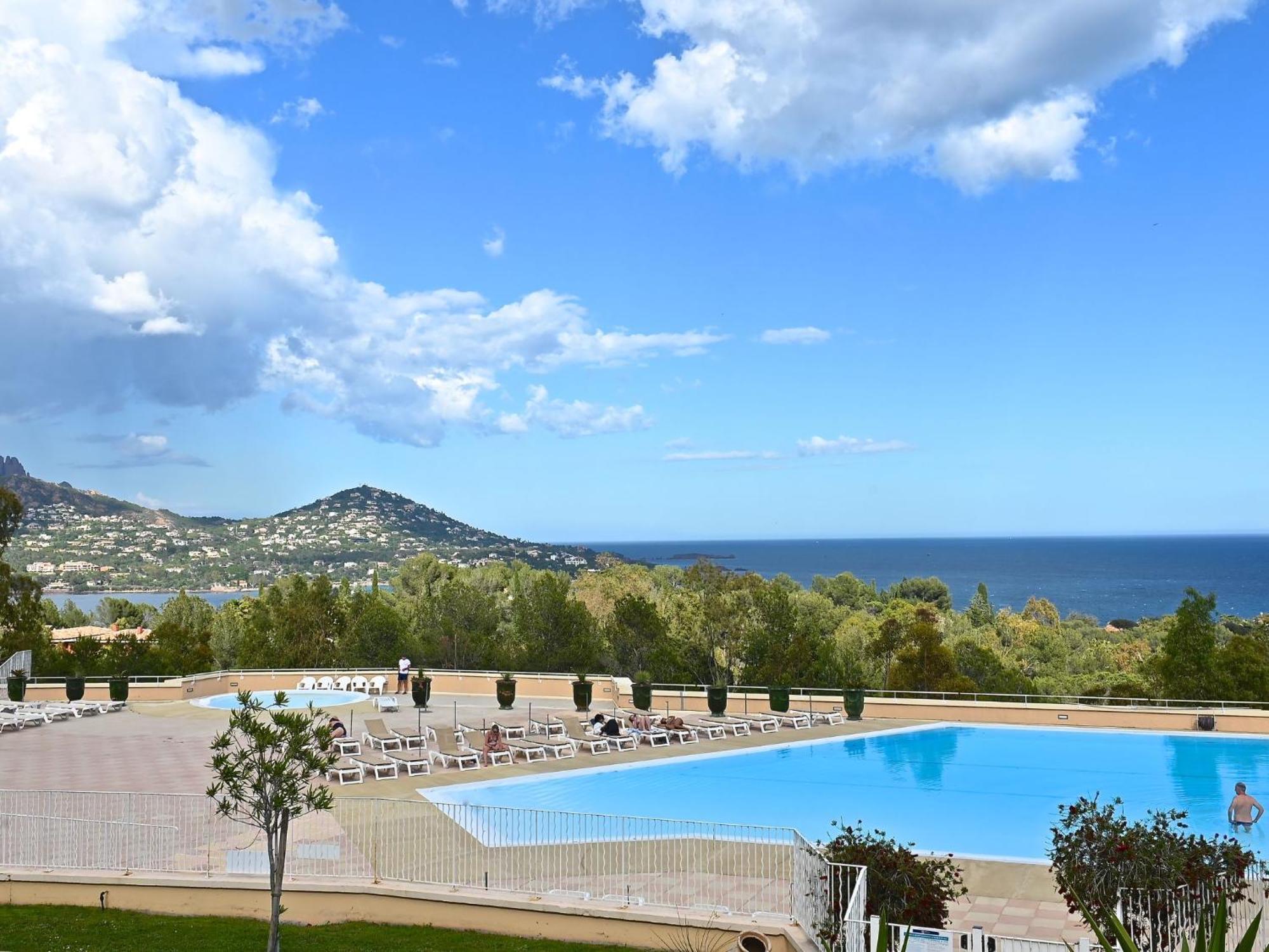 Apartment Village Cap Esterel - L'Esquinade-31 By Interhome Saint-Raphaël 外观 照片