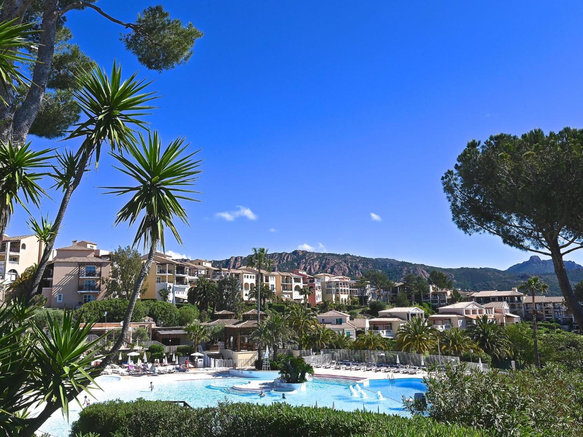 Apartment Village Cap Esterel - L'Esquinade-31 By Interhome Saint-Raphaël 外观 照片