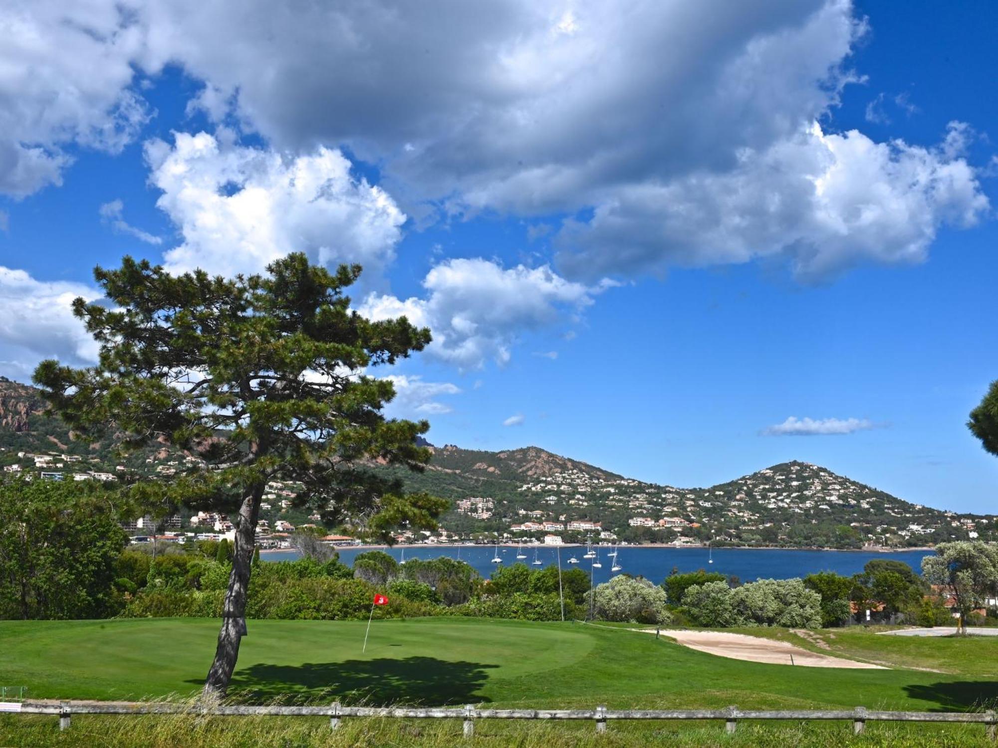 Apartment Village Cap Esterel - L'Esquinade-31 By Interhome Saint-Raphaël 外观 照片